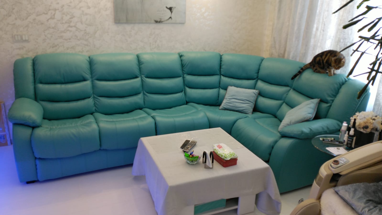 Перетяжка дивана на дому. Сенная площадь